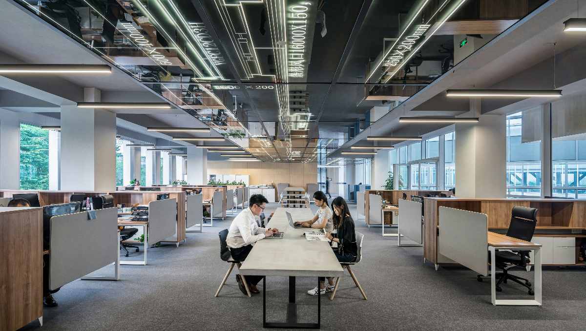 The architecture and interior design of Shanghai Baoye Center office cubicle.