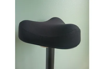 Black Ergo Wooble Stool