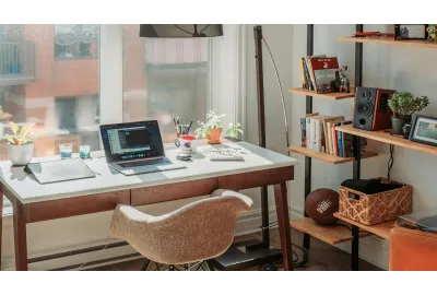 The Dos and Don’ts of Feng Shui Office Desk Direction at Home